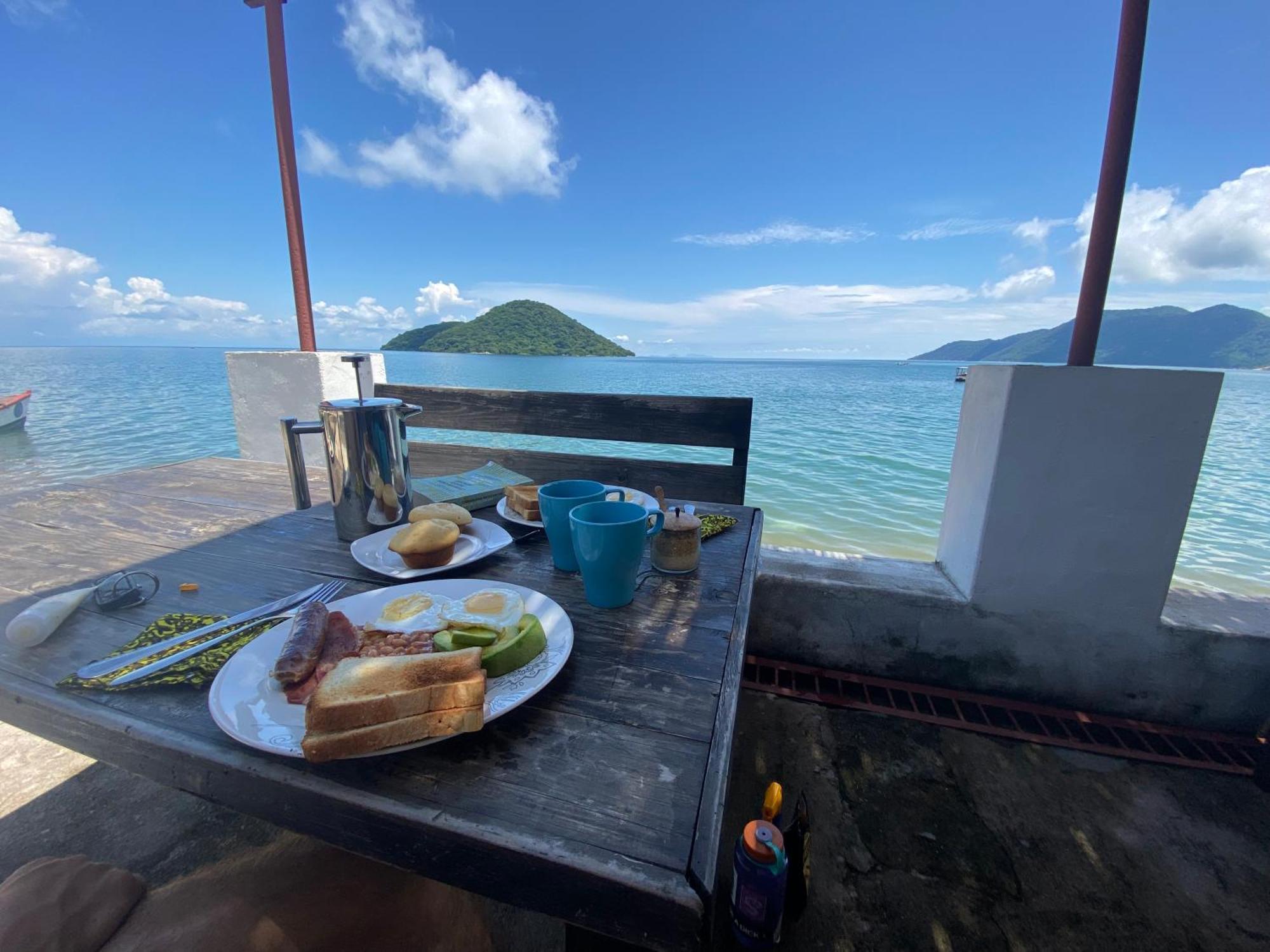 Thumbi View Lodge Cape Maclear Kültér fotó